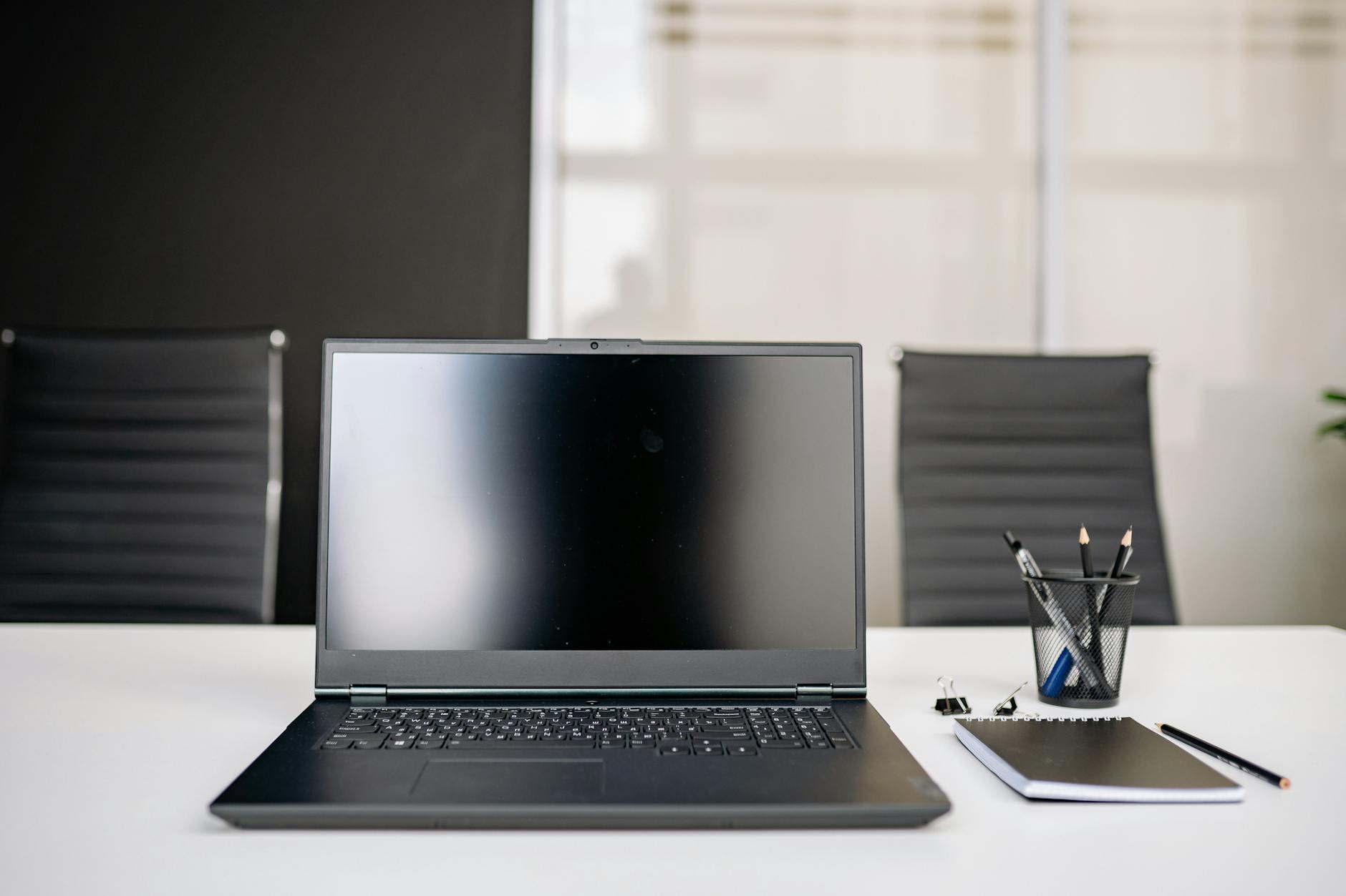 Best HR Software for Small Businesses That Want Less People Admin